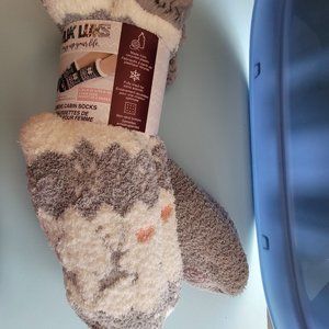 Muk Luks Women's Cabin Socks, 2 Pairs